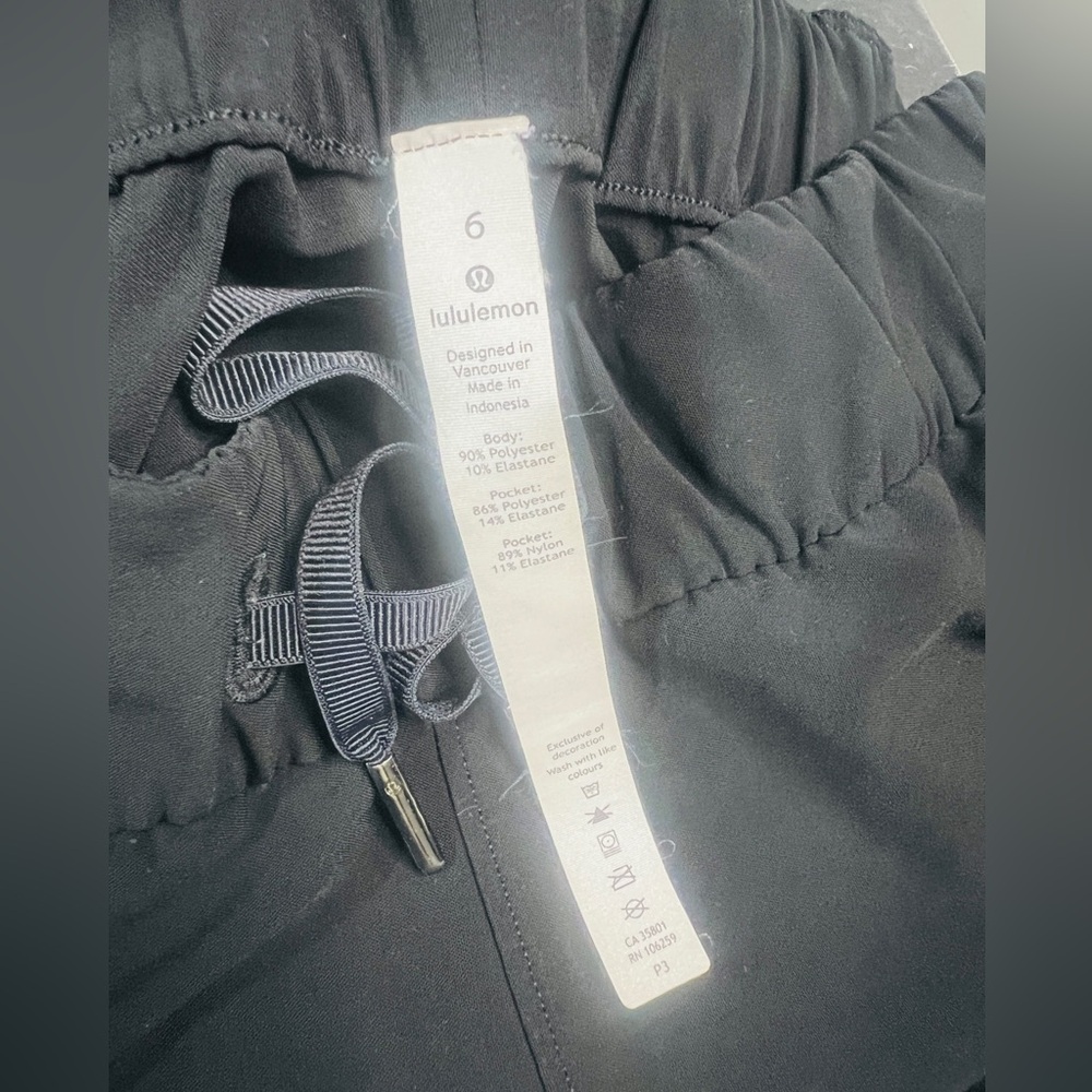 Lululemon Stretch High-Rise Pant 7/8 Length Black Sz 6 Comfort Casual Pull On - Picture 5 of 7